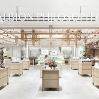 ふわり、花咲きまつげ。